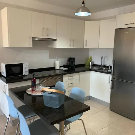 Maria Perla Medano Apartmán *